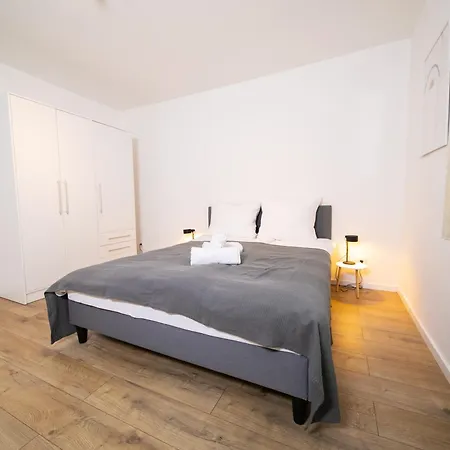 Apartment Stylish - 71 M² - Zentral - 10 Min Messe Dusseldorf
