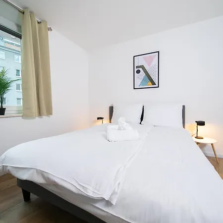 Stylish - 71 M² - Zentral - 10 Min Messe *