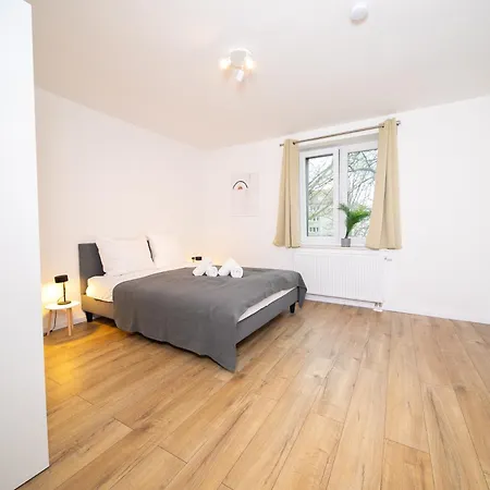 Stylish - 71 M² - Zentral - 10 Min Messe * Dusseldorf