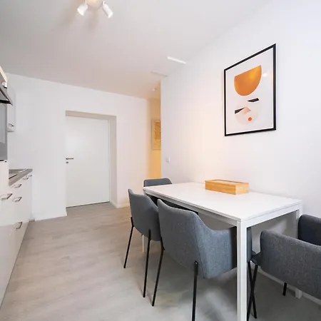Apartment Stylish - 71 M² - Zentral - 10 Min Messe *